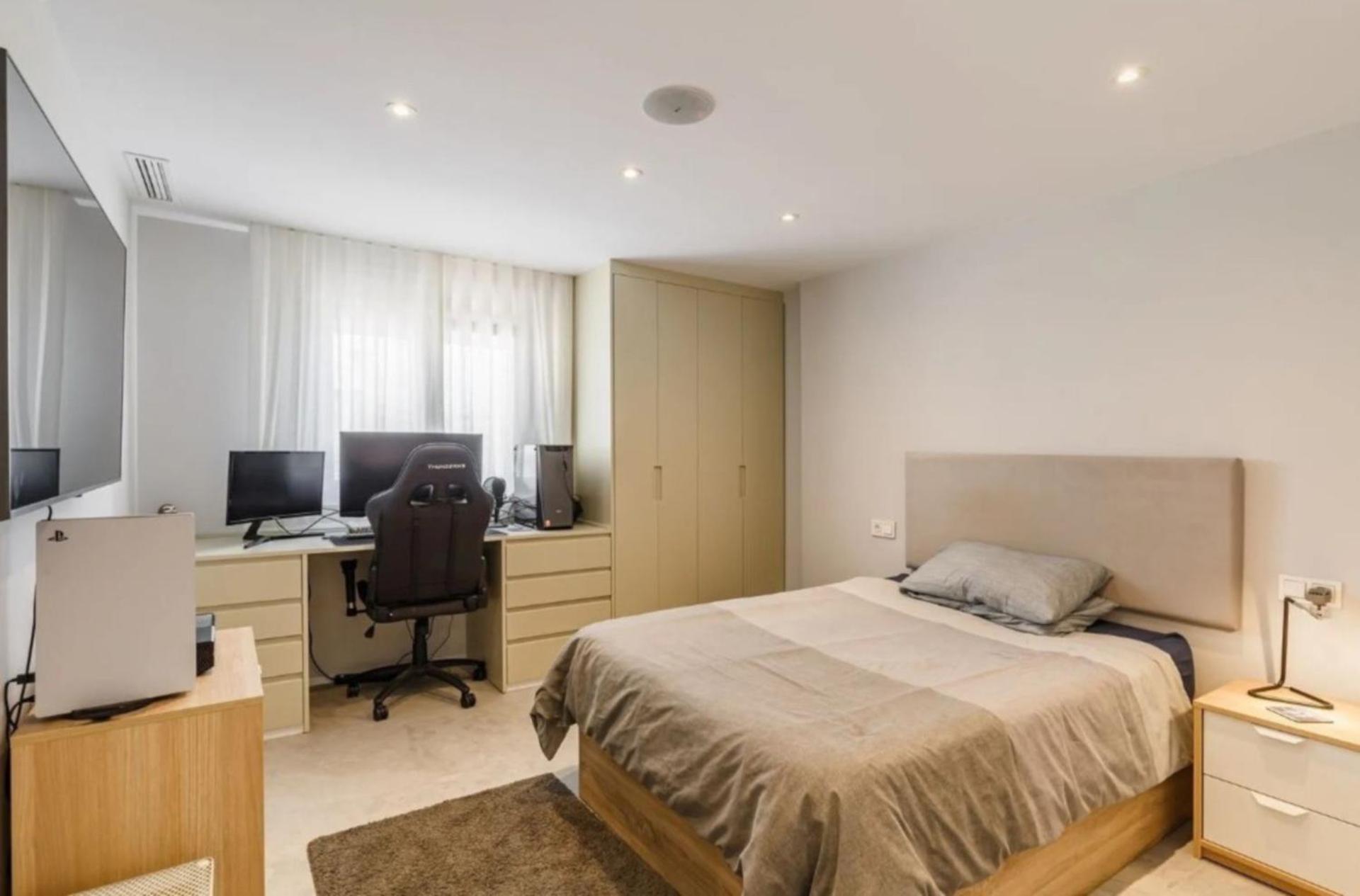 Apartemen Apto Centro A Pasos De La Playa Marbella