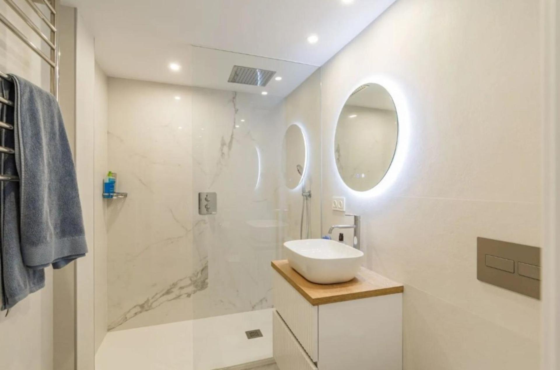 Apartemen Apto Centro A Pasos De La Playa